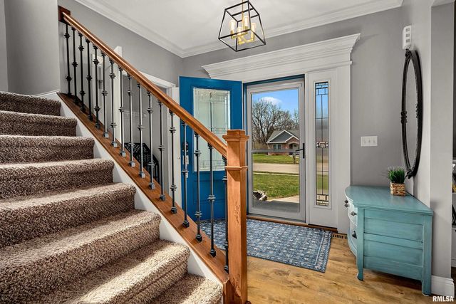 346 Shaggybark Trail, Morton, IL 61550