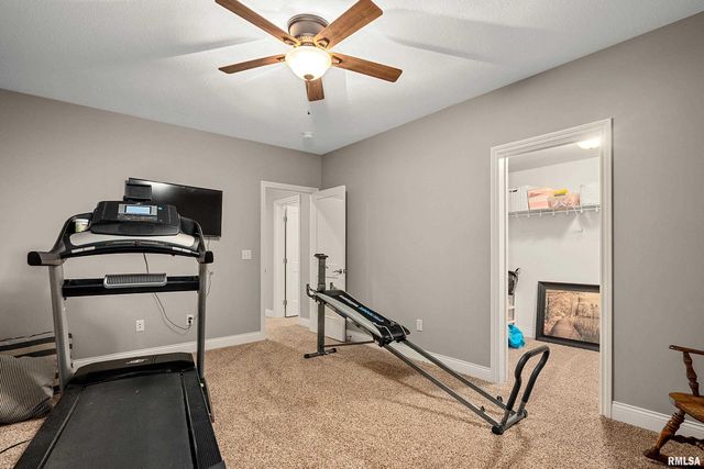 346 Shaggybark Trail, Morton, IL 61550