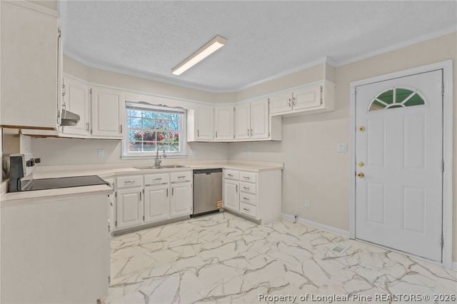 604 Dandridge Drive, Fayetteville, NC 28303