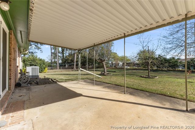 604 Dandridge Drive, Fayetteville, NC 28303