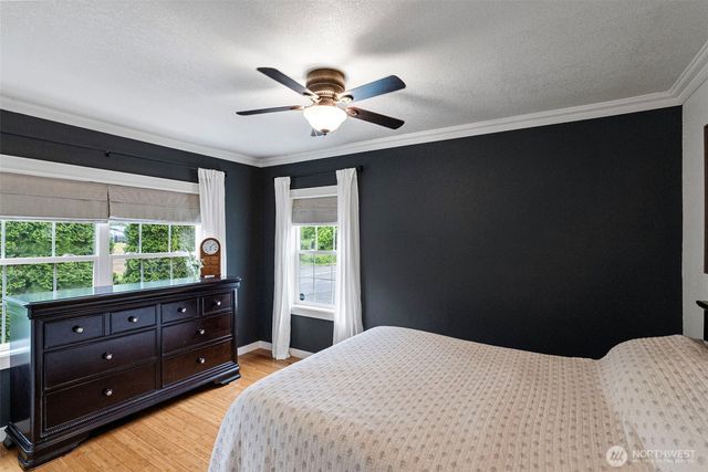 8016 E Daniels Loop, Port Orchard, WA 98366
