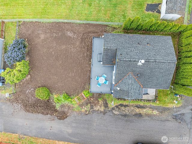 8016 E Daniels Loop, Port Orchard, WA 98366