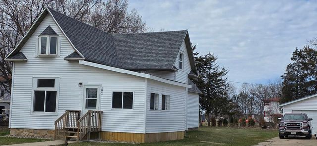 104 W 5th STREET, Cochrane, WI 54622