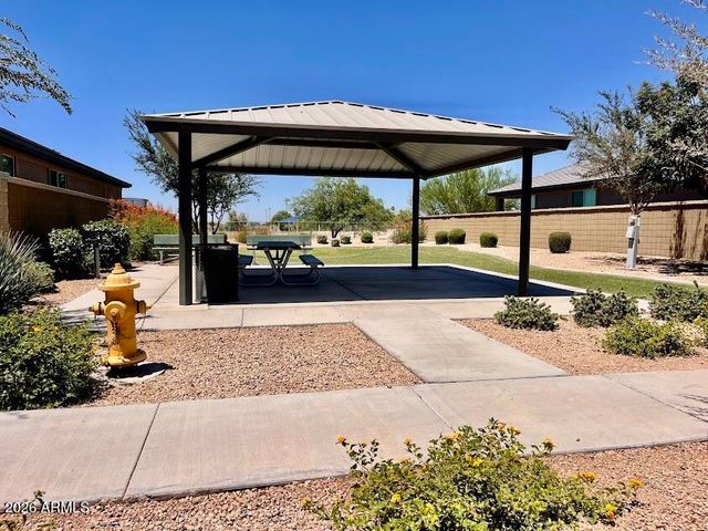 2723 W APOLLO Road, Phoenix, AZ 85041