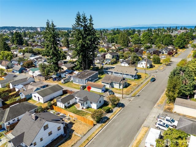 1702 Cedar Street #B, Everett, WA 98201