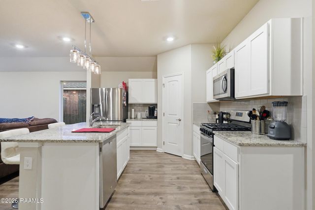 126 Lucille Drive, Maurice, LA 70555