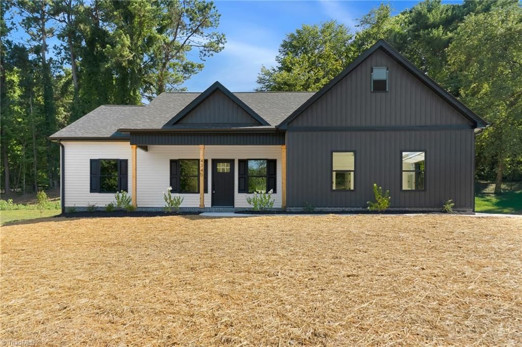 4340 Mashie Drive, Pfafftown, NC 27040