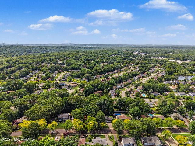 68 Yellow Brick Road, Wayne, NJ 07470