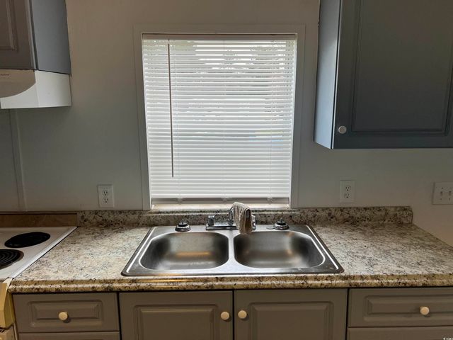 205 Glenda Loop, Georgetown, SC 29440