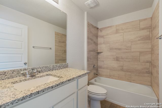 22002 Santa Elena, San Antonio, TX 78258