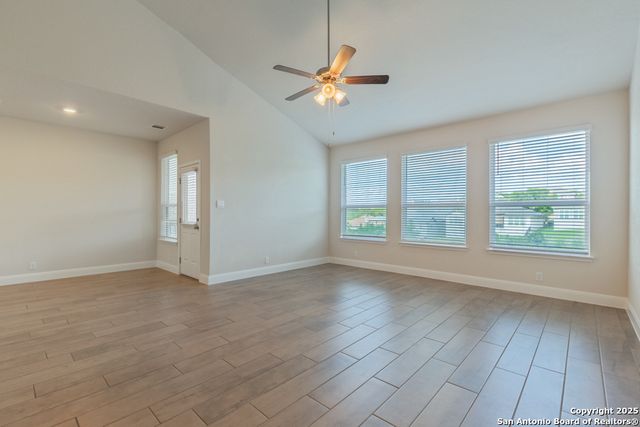 22002 Santa Elena, San Antonio, TX 78258