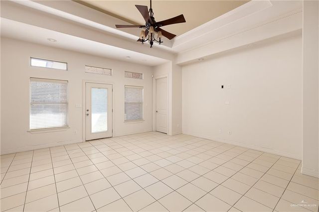 402 Hackberry Avenue, Mission, TX 78572