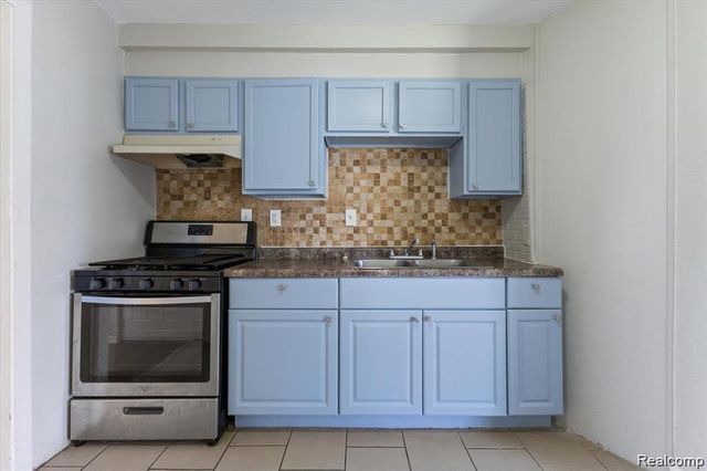 26076 Colgate Street, Inkster, MI 48141