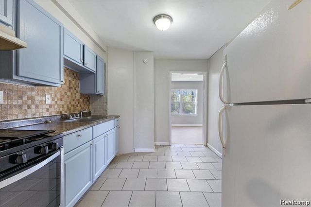 26076 Colgate Street, Inkster, MI 48141