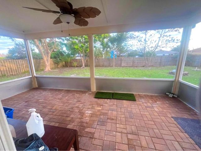 850 SW Durham Terrace, Port St. Lucie, FL 34953