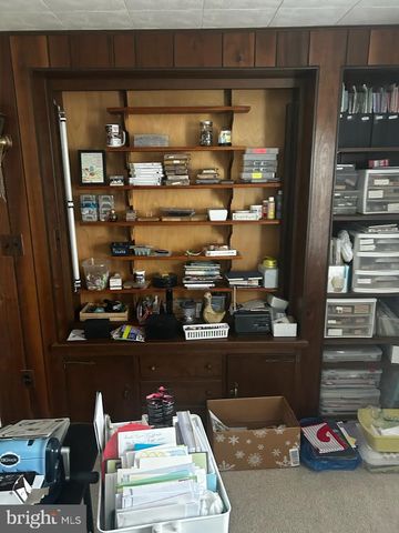 214 W 2ND ST, Bernville, PA 19506