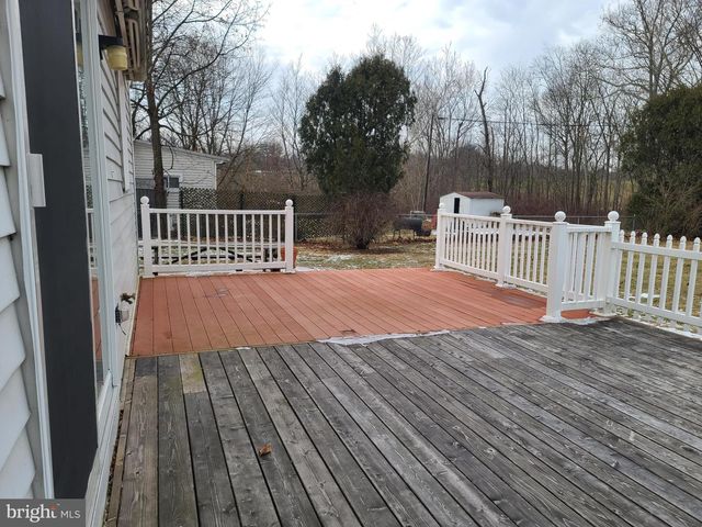 214 W 2ND ST, Bernville, PA 19506