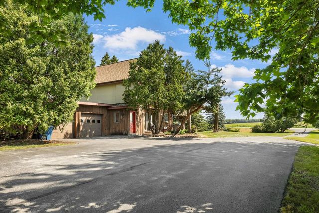 N2579 HAMPLE ROAD, Appleton, WI 54913