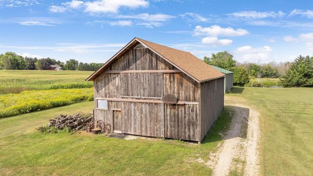 N2579 HAMPLE ROAD, Appleton, WI 54913