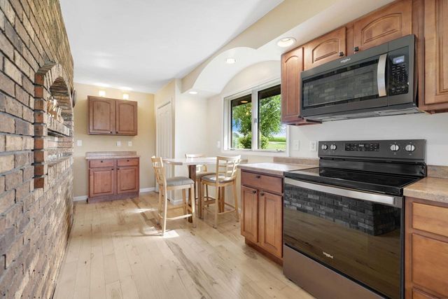 N2579 HAMPLE ROAD, Appleton, WI 54913