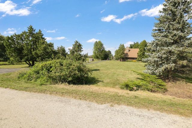 N2579 HAMPLE ROAD, Appleton, WI 54913