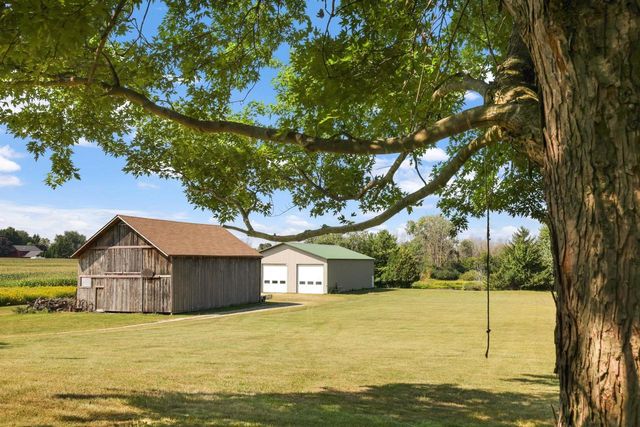 N2579 HAMPLE ROAD, Appleton, WI 54913