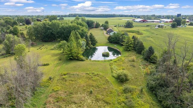 N2579 HAMPLE ROAD, Appleton, WI 54913