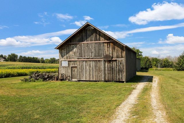 N2579 HAMPLE ROAD, Appleton, WI 54913