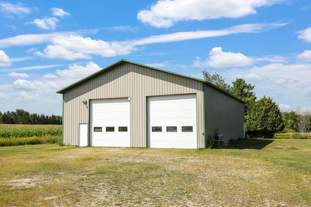N2579 HAMPLE ROAD, Appleton, WI 54913