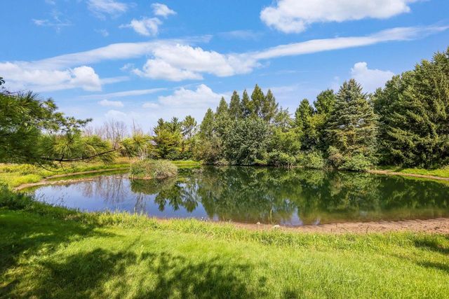 N2579 HAMPLE ROAD, Appleton, WI 54913