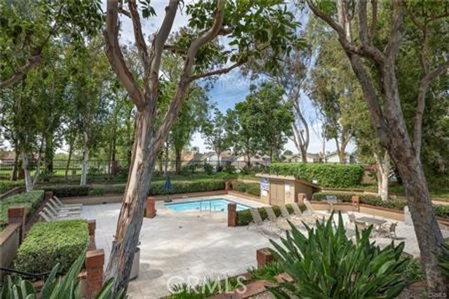 7 Heather, Irvine, CA 92620