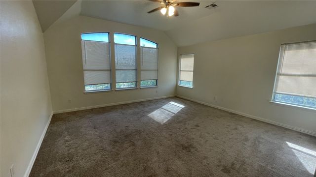 720 Candle Meadow Boulevard, Desoto, TX 75115