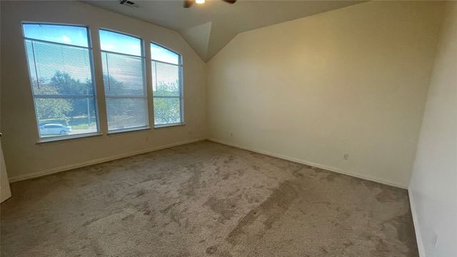 720 Candle Meadow Boulevard, Desoto, TX 75115