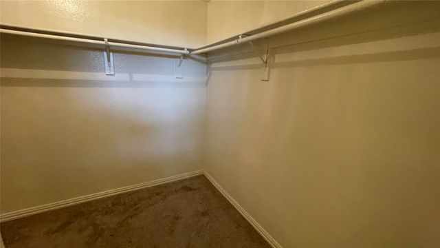 720 Candle Meadow Boulevard, Desoto, TX 75115