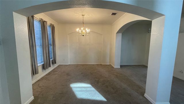 720 Candle Meadow Boulevard, Desoto, TX 75115