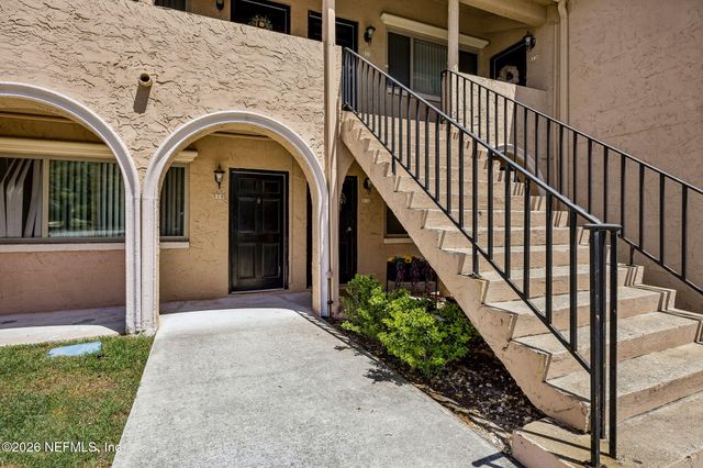 5375 ORTEGA FARMS Boulevard 812, Jacksonville, FL 32210