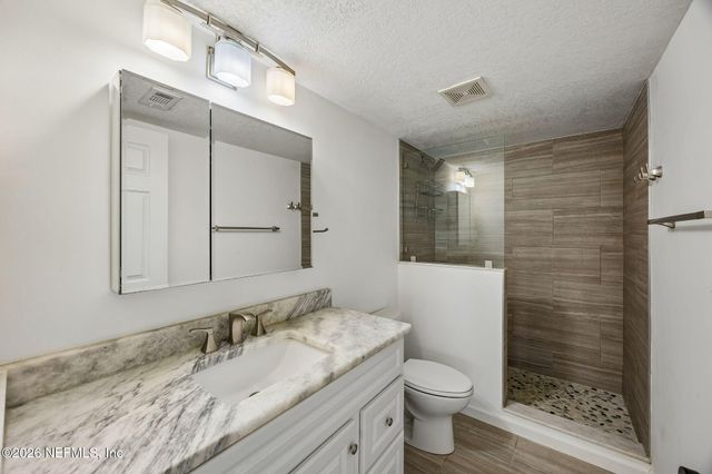 5375 ORTEGA FARMS Boulevard 812, Jacksonville, FL 32210