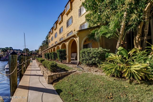 5375 ORTEGA FARMS Boulevard 812, Jacksonville, FL 32210