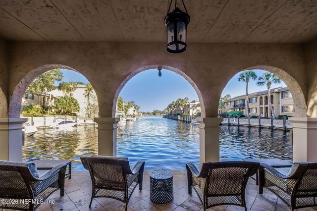 5375 ORTEGA FARMS Boulevard 812, Jacksonville, FL 32210