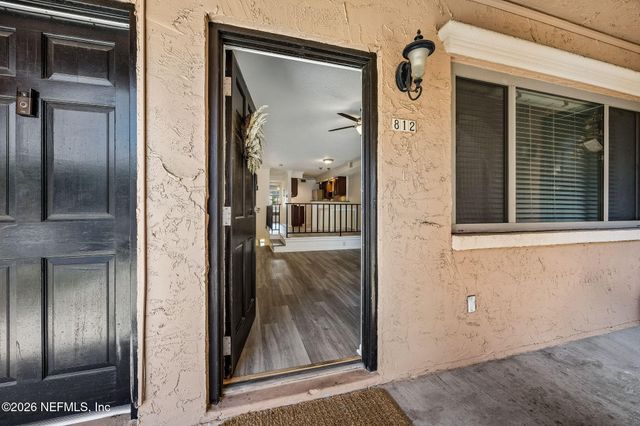 5375 ORTEGA FARMS Boulevard 812, Jacksonville, FL 32210