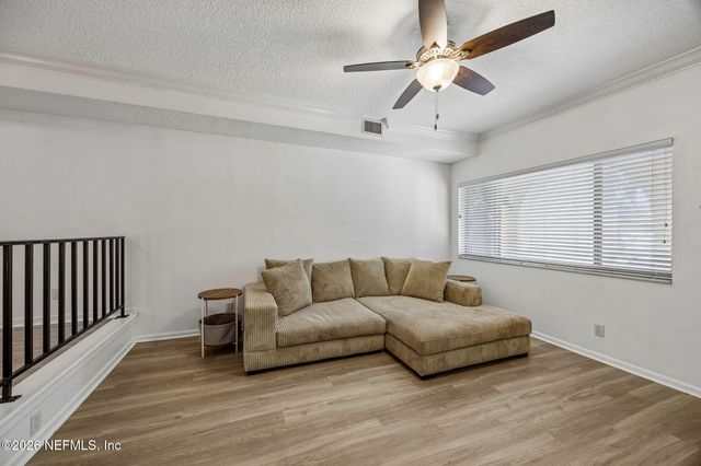 5375 ORTEGA FARMS Boulevard 812, Jacksonville, FL 32210