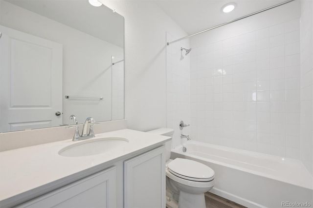 4121 N Haleyville Street, Aurora, CO 80019