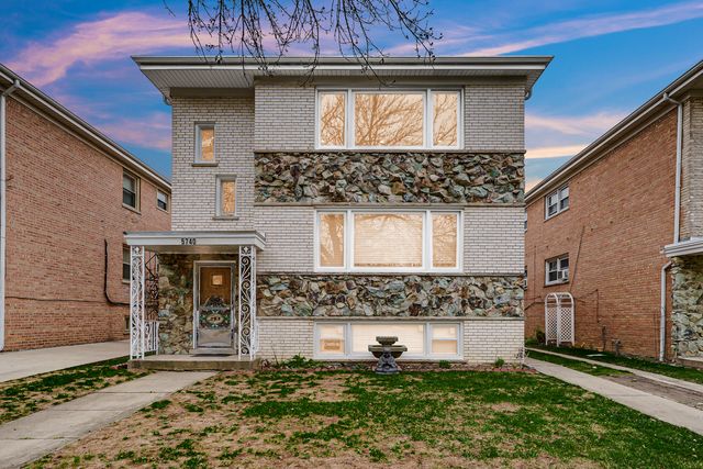 5740 N Lowell Avenue 2, Chicago, IL 60646