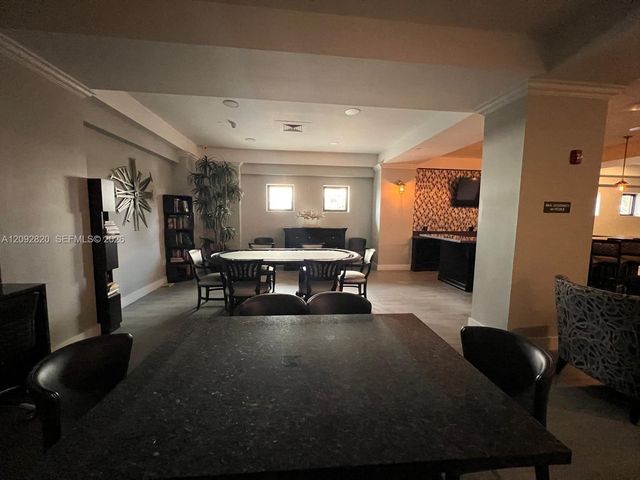2501 S Ocean Drive PH32, Hollywood, FL 33019