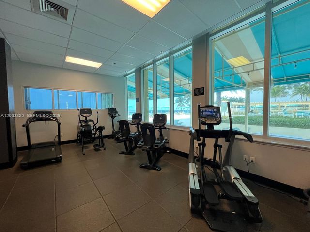 2501 S Ocean Drive PH32, Hollywood, FL 33019