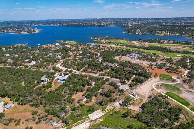 1102 Debco LN, Spicewood, TX 78669