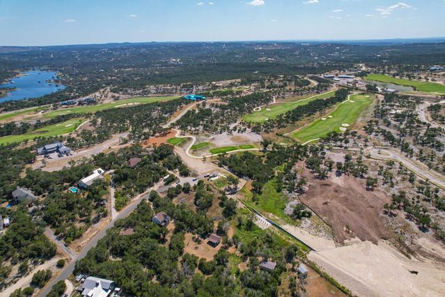 1102 Debco LN, Spicewood, TX 78669
