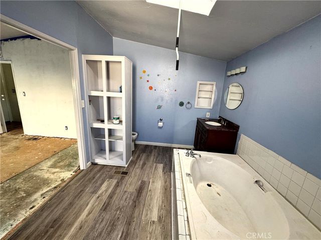 23301 Ridge Route Drive 175, Laguna Hills, CA 92653