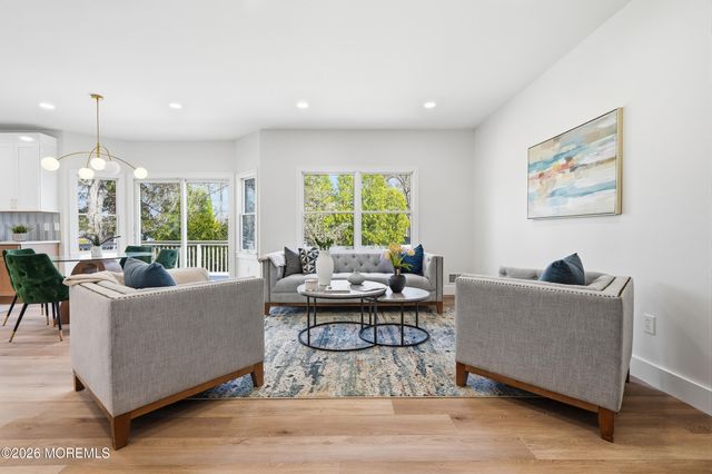 139 Mermaid Drive, Manahawkin, NJ 08050