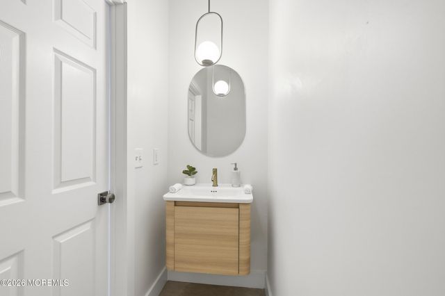 139 Mermaid Drive, Manahawkin, NJ 08050